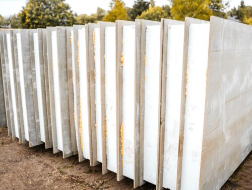 ผนัง precast